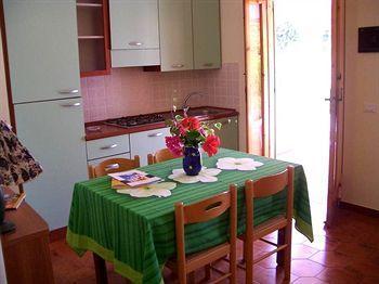 Residence Villaggio Smedile Capo Vaticano Buitenkant foto